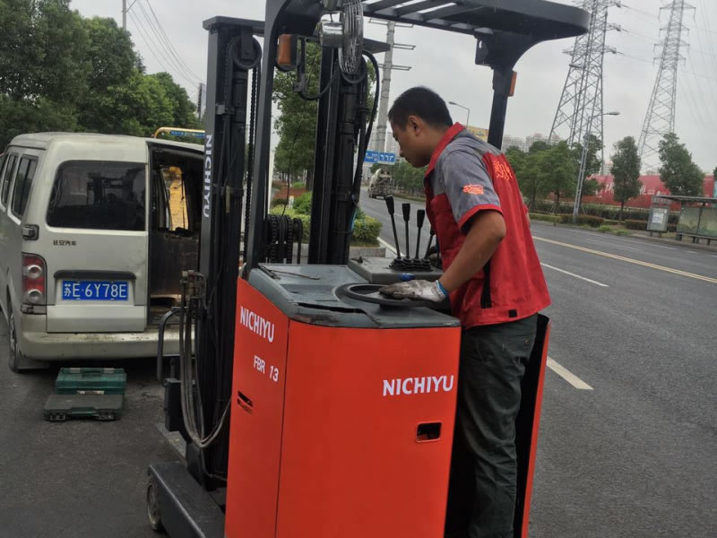 力至優叉車維修